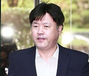 '李측근' 김용, 징역 12년 구형에 "檢 짜맞추기 수사"…혐의 부인