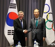 한 총리, IOC 위원장 면담…"2024 강원동계청소년올림픽 지원" 당부