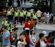 질서유지 위해 배치된 중국공안