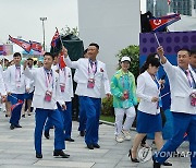 [아시안게임] 북한 개회식 기수는 복싱 방철미·사격 박명원