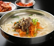 "칼국수 먹기도 겁나네"…30대 직장인, 맛집 갔다가 '화들짝'