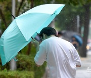 추석 연휴기간 완연한 가을날씨…한가위 보름달 구름사이로 볼수 있어