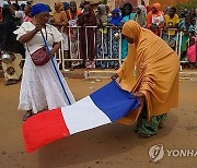 駐니제르 프랑스 대사 현지서 철수…마크롱 발표 사흘 만