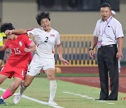 '女축구 남북전 승리' 북한 감독 "우리 실력, 말할 필요 있나"