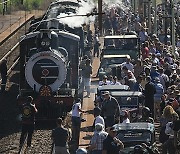 SOUTH AFRICA VINTAGE TRAIN RACE