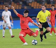 이강인 '소림축구' 한중전 뜻밖의 선발 제외…그 의도는?