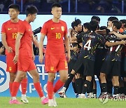 '홍현석‧송민규 골' 황선홍호, 中에 2-0 승리… 우즈벡과 4강[AG 男축구]