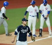 한국 야구대표팀, 대만에 영봉패… 4연패 도전 먹구름