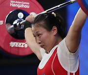 북한 림은심, 아시안게임 역도 여자 64kg급 '압도적 우승'