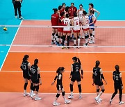 Korea out of volleyball medal race after 3-0 loss to China