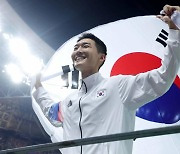 '스마일 점퍼' 우상혁, 은메달