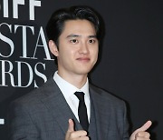 도경수, 엄지척 멋짐