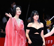 판빙빙·이주영의 도전 '녹야'…"두 여성이 서로를 구제하는 이야기" [제28회 BIFF]