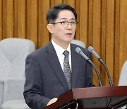 이균용 "가장 투명한 방식으로 비상장주식 처분…봉직 기회 달라"