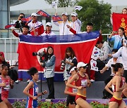 남자 마라톤 심종섭 7위·박민호 11위···북한, 25년만의 은메달[항저우AG]