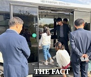 충남 자율주행 왕복버스 첫 도로 주행…두 달간 체험 서비스