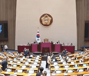 실손보험 청구 간소화법, 국회 본회의 통과…의원급‧약국은 2년 유예