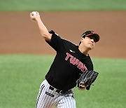 정철원·김진성·페디·뷰캐넌 등 KBO 리그 9월 월간 MVP 후보 발표