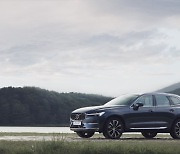 'XC60' 불티나게 팔리더니…아우디 제치고 3위 올랐다