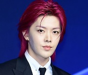 NCT 127 유타 ‘강렬한 레드 헤어’ [MK포토]