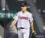 KBO 9월 MVP 후보 7명 선정…김진성·페디·한유섬 포함