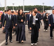 서귀포 은갈치 축제 찾은 김건희 여사