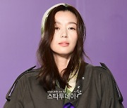 [포토] 전지현, 분위기는 가을