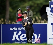 [포토]이세희 '페어웨이에 떨어져라'