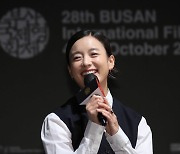 한효주 "'독전2' 큰칼, 한 번도 안 입어본 옷…독하게 준비"[BIFF]