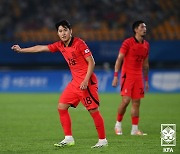 [황선홍호 금메달] 말 많았던 이강인 AG 차출은 '해피엔딩'으로... 한국과 PSG 모두 웃었다