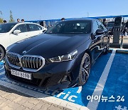 [시승기] "더 커지고 스포티해졌다"…'더 뉴 BMW 530i x드라이브'