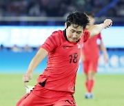 황선홍호, 일본에 2-1 역전승…아시안게임 3연패