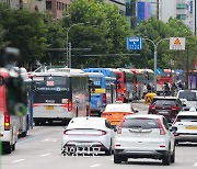 ‘교통의 요지’라는 강남의 역설…더 많이 모이고 더 막힌다[쏠림 사회 한국, 강남 리포트]