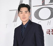 김강우, 8일 부산으로…글로벌OTT어워즈 사회자로 선정