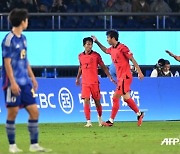 ‘亞 최초 AG 3연패’ 정우영-조영욱 골골!! 황재원까지 펄펄 난 황선홍호, 일본 꺾고 3회 연속 금메달…정우영 득점왕 [항저우AG]