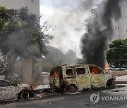 이스라엘에 하마스 로켓 7000발 폭격…최소 22명 사망