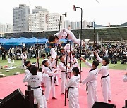 꿈과 끼 마음껏 펼친 용인시 청소년들