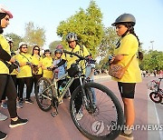 IRAQI WOMEN CYCLING