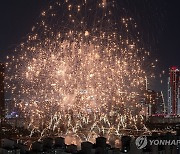 쏟아지는 수천개의 별빛