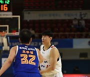 [KBL 컵대회] ‘SK 데뷔전 출전’ 오세근, 전희철 감독은 “공수 움직임, 만족스럽다”