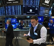 살얼음판 걷는 증시의 승자…‘공포지수’ ETF 폭등