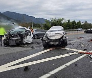 전남 담양서 중앙선 침범 교통사고…운전자 2명 사망