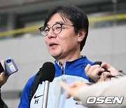 'AG 3연패 금자탑' 황선홍 감독, 이제야 말한다 "일본전 선제실점? 솔직히 아찔했다"[오!쎈 인천]