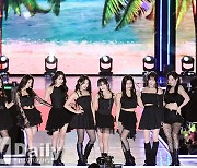 [TD포토] 프로미스나인 '예쁜애 옆 예쁜애들'