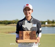 "행복한 한 주에요" 김효주, 1년 6개월만 LPGA 우승! 상금 200만$ 돌파→최저타수상도 보인다