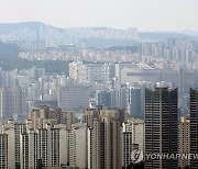 9월 전국 아파트 매매가 15개월만에 상승전환…전월보다 0.09%↑