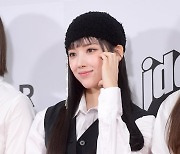 [포토] 엔믹스 지우, '귀여운 미소로 볼하트~' (2023 더팩트뮤직어워즈)