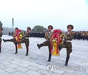 북한 노동당 창건 78주년 맞아 만수대 동상 참배