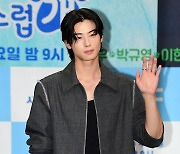 차은우 "'만찢남' 비주얼 관심, 부담보다 감사함 커…'여신강림'보다 업그레이드 됐다" ('오사개')