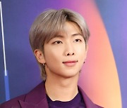 BTS RM "진짜 여자친구 없다...소개해달라" 쿨한 대응